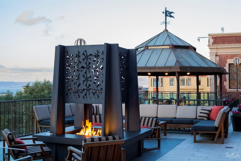 Fairmont Heritage Place Ghirardelli Square