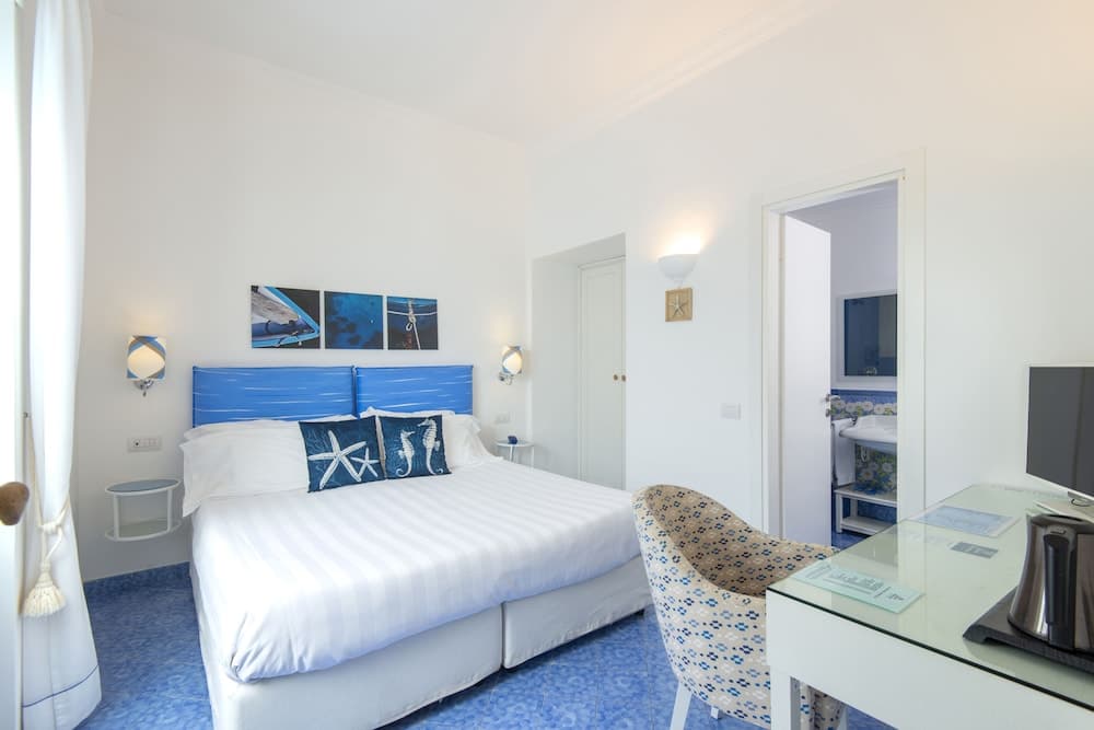 Relais Maresca Luxury Small Hotel