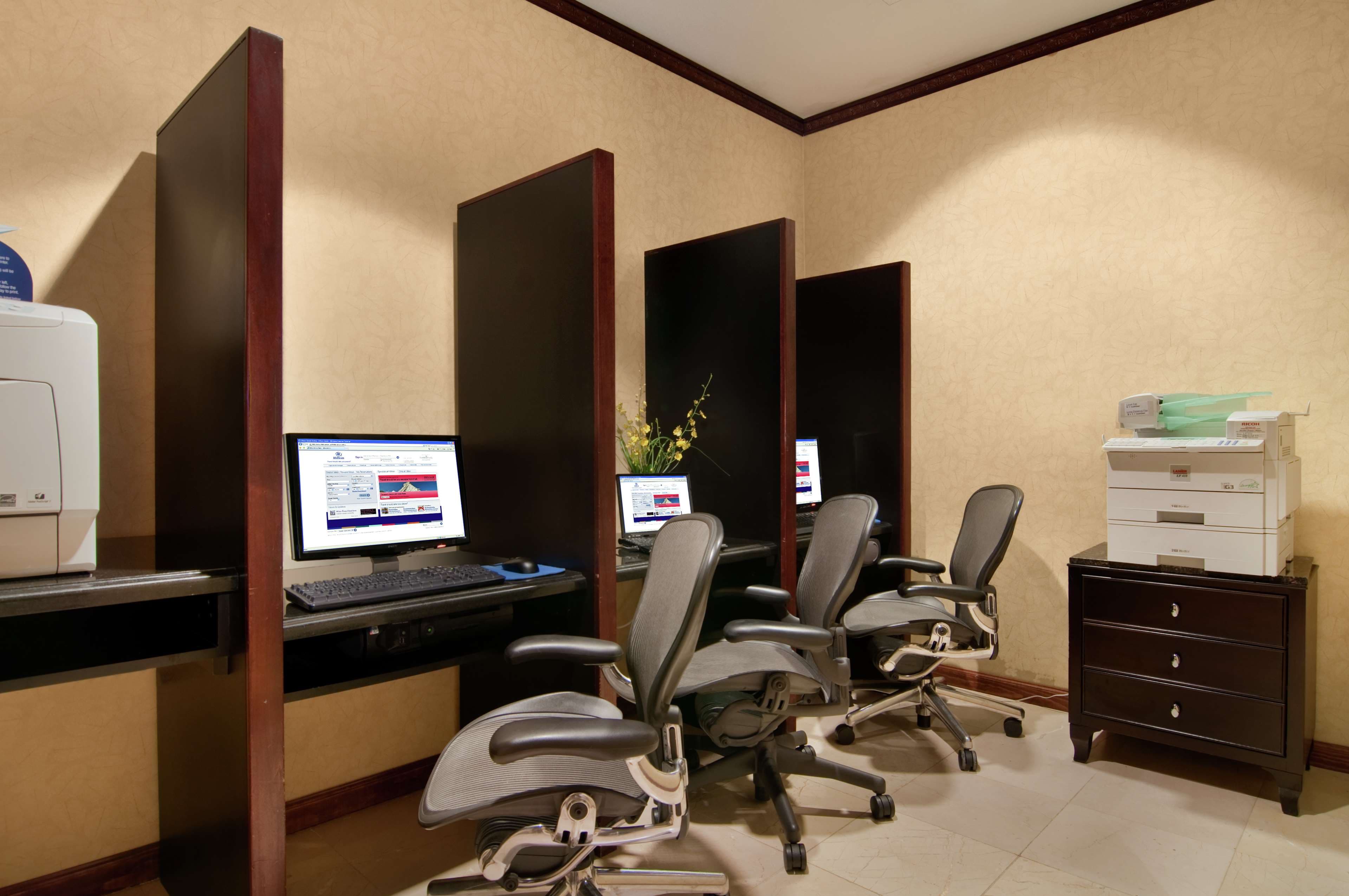 Hilton Nashville Downtown