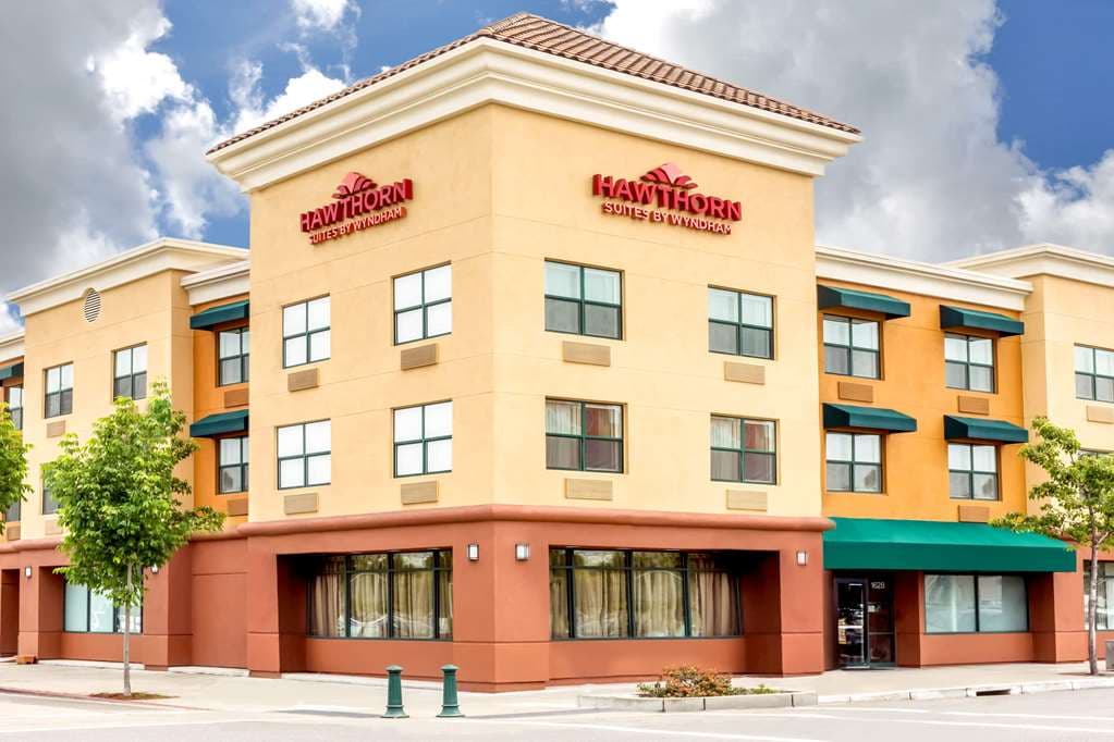 Hawthorn Suites by Wyndham Oakland Alameda