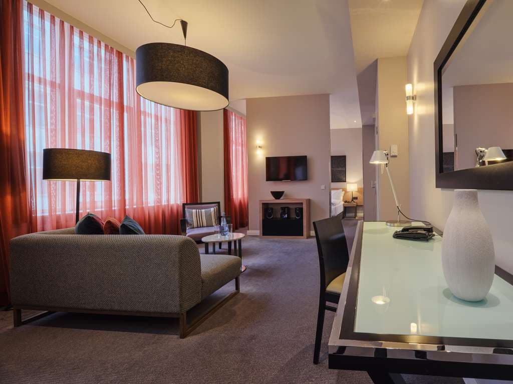 Adina Apartment Hotel Berlin CheckPoint Charlie