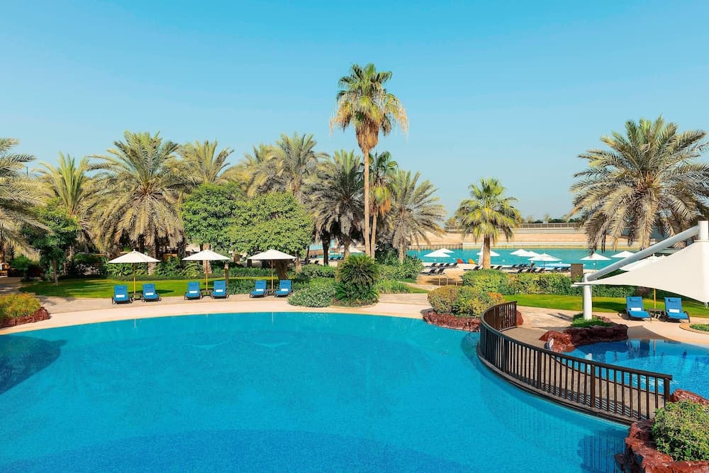 Sheraton Abu Dhabi Hotel 